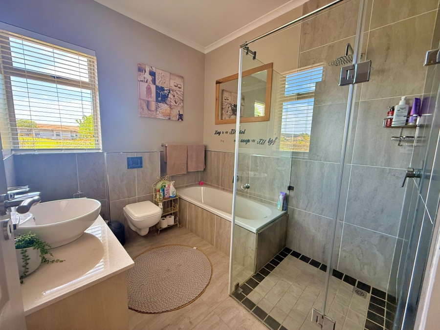 4 Bedroom Property for Sale in Langebaan Country Estate Western Cape